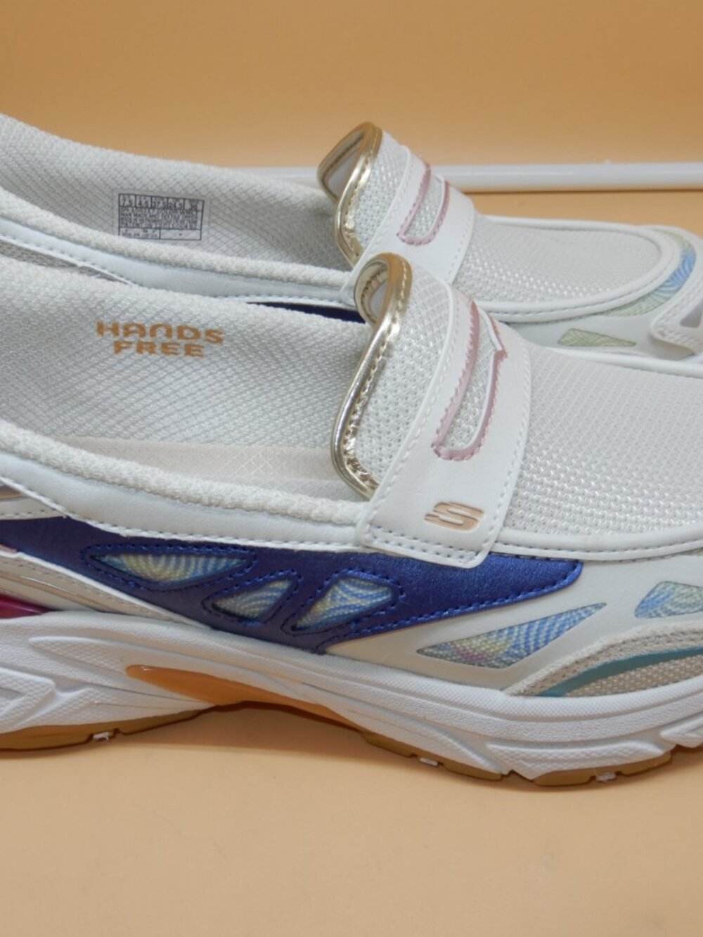 SKECHERS slip-ins hands free loafer 7.5 memory foam